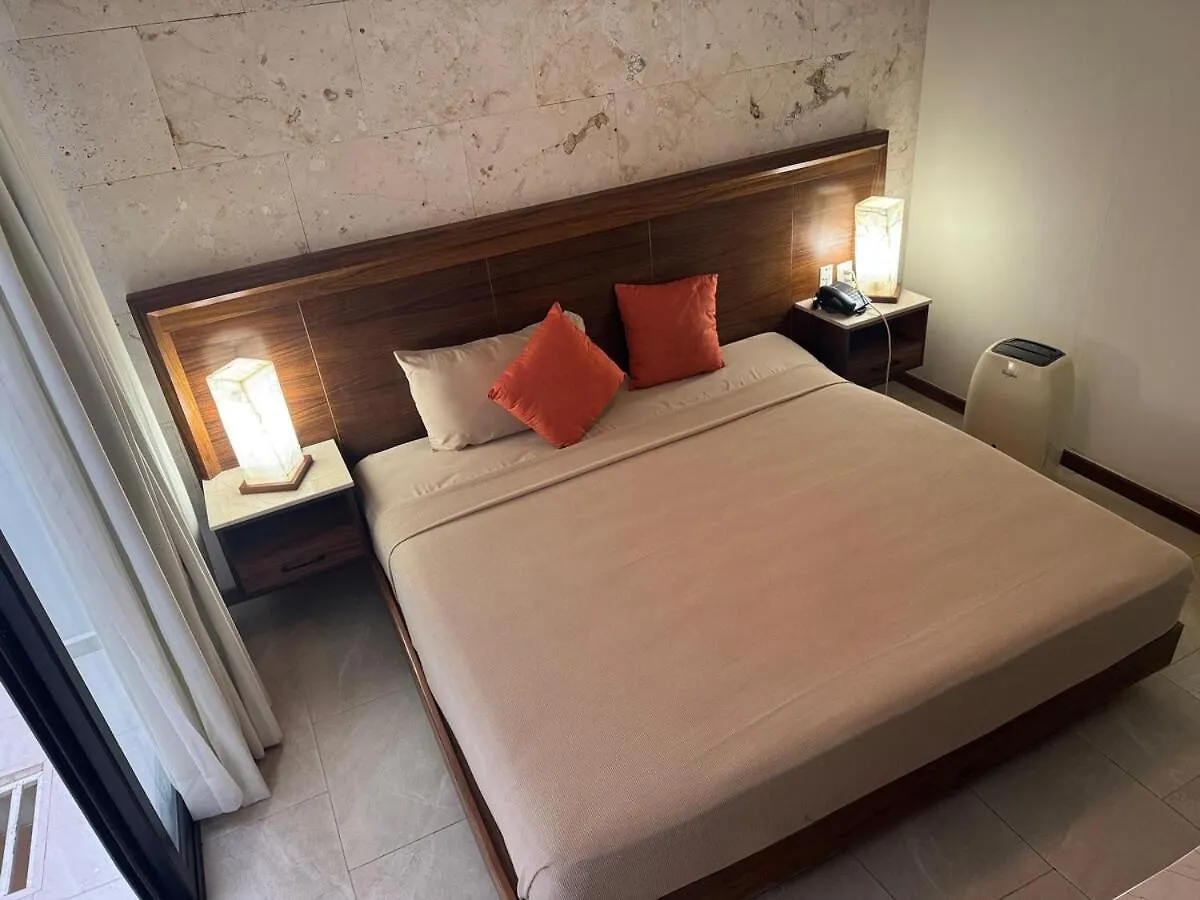 Excelente Ubicacion A Pasos De La Playa Coco Beach Y De La Quinta Avenida Playa del Carmen 0*,  Mexikó